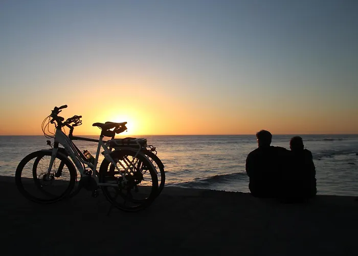 Апартаменты Dune View Sunset Haven Near Yumbo In Aloe